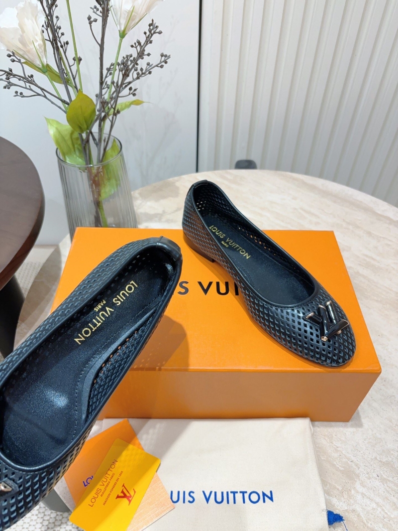 LV flat shoes